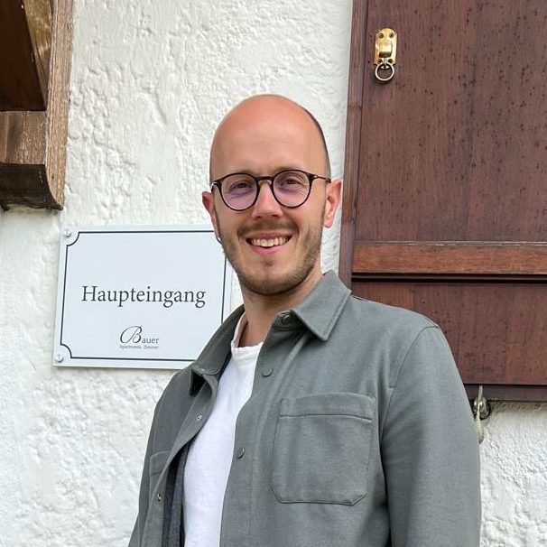 Kunde eines Apartment-Hotels Kunde eines Apartment-Hotels